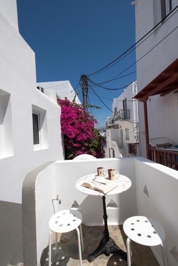 Lirous Studios Mykonos Town Exterior photo